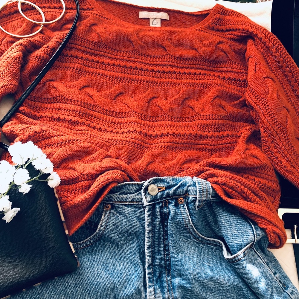 Banana Republic 1/2 sleeve cable knit sweater